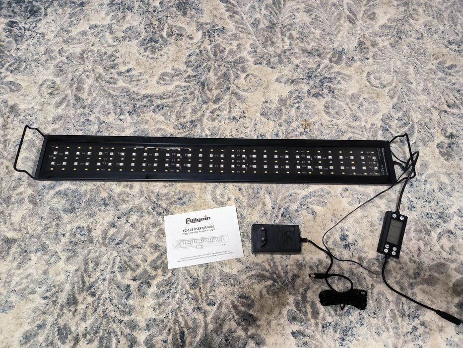 Світло для акваріума, світильник у акваріум  LED світило для акваріума