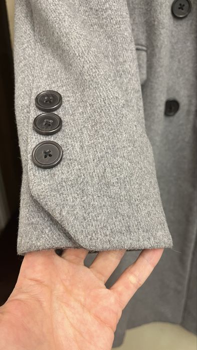 Пальто сіре Stradivarius L