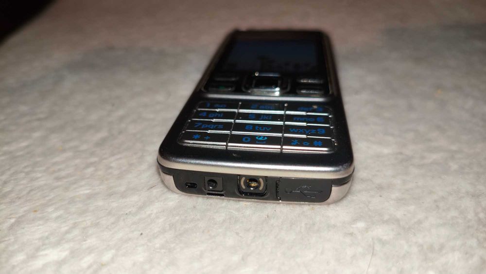 Nokia 6300 Impecável! (Bateria nova, carregador e SD card de 2GB)