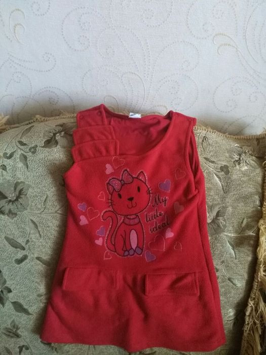 Продам плаття для дівчинки.