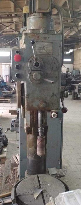Верстат вертикально-свердлильний 2Н125. механообробка