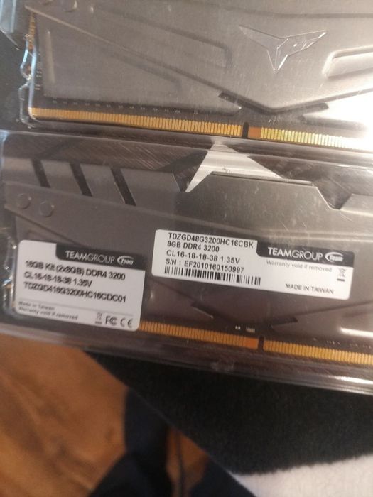 DDR4 ОЗУ  3200 16GB KIT (8GBx2) Team GroupT-FORCE Dark-Z