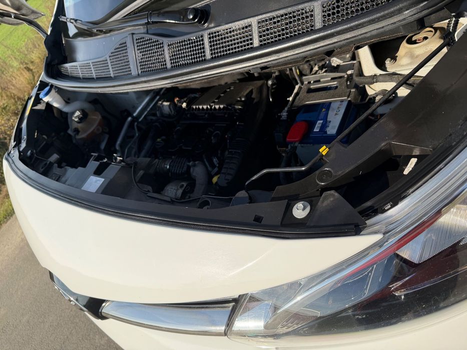 Toyota Proace  1,6 D-4D Awangarda L2 115KM 6-biegów