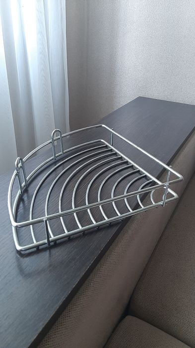 Угловая новая полка из нержавейки