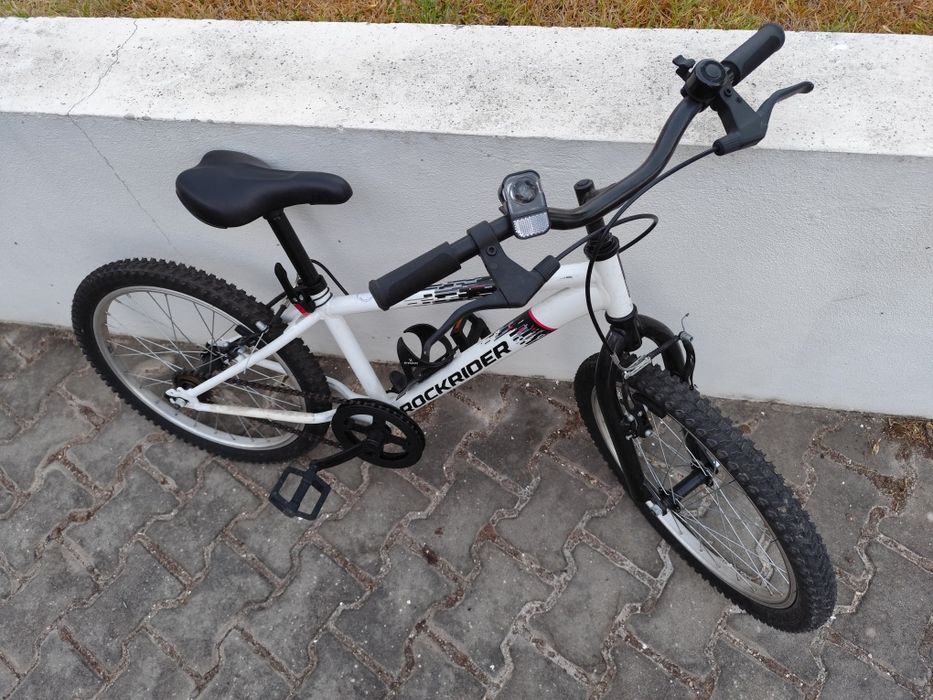 Bicicleta BTT Rockrider ST 100 20" Branco, muito bom estado