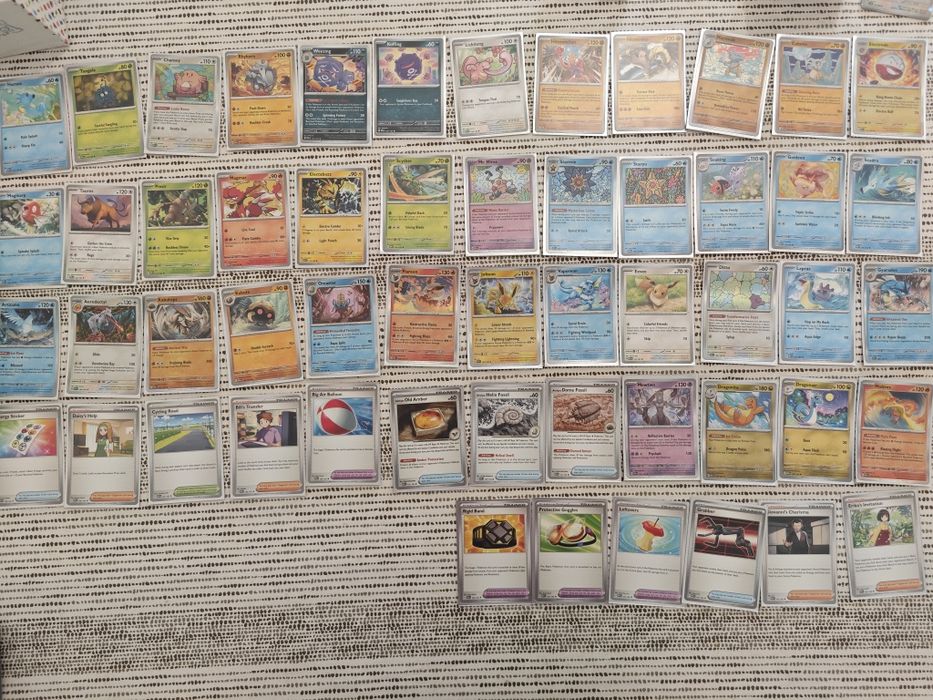 Cartas Pokémon 151 reverse holo e non holo