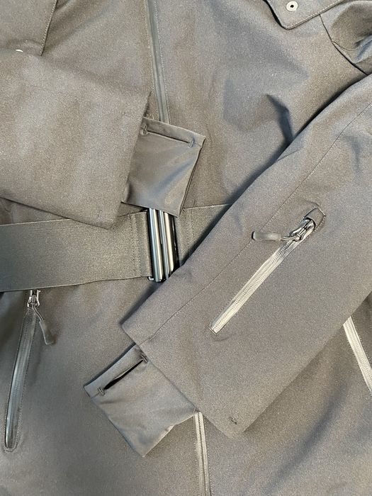 Стильна жіноча куртка ASOS… Нова з біркою