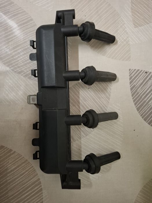 Bobine cup ou peugeot 206