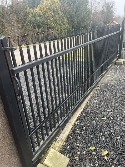 Sprzedam elementy ogrodzenia.