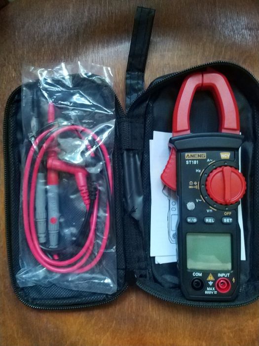 Токовые -клещи 400А + мультиметр , замер тока на зарядном устройстве ...