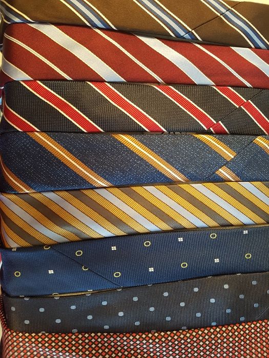 Gravatas de Homem – Diversas Cores e Padrões – Bom Estado