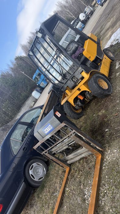 Wózek  widłowy teleskopowy JCB