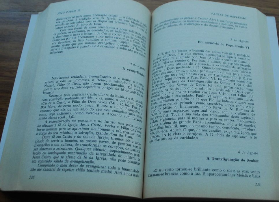 Pausas de Reflexão (Meditações Para Todos os Dias do Ano)