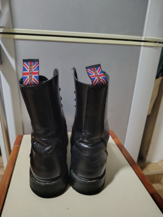 Шкіряні високі черевики