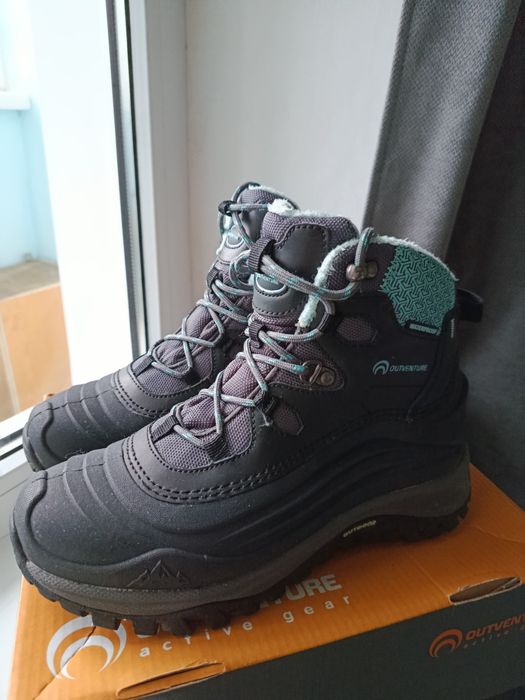 Ботинки сапоги крассовки женские Outventure