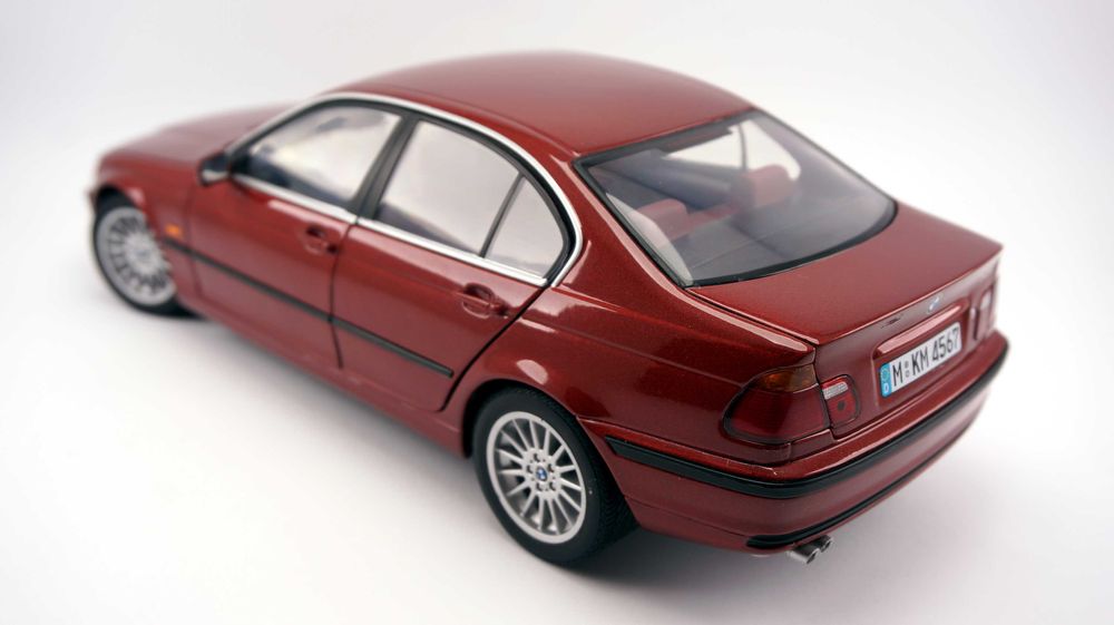 Modellino in miniatura Bmw 328 E46 1/18 Welly E46 tuning rosso candy et