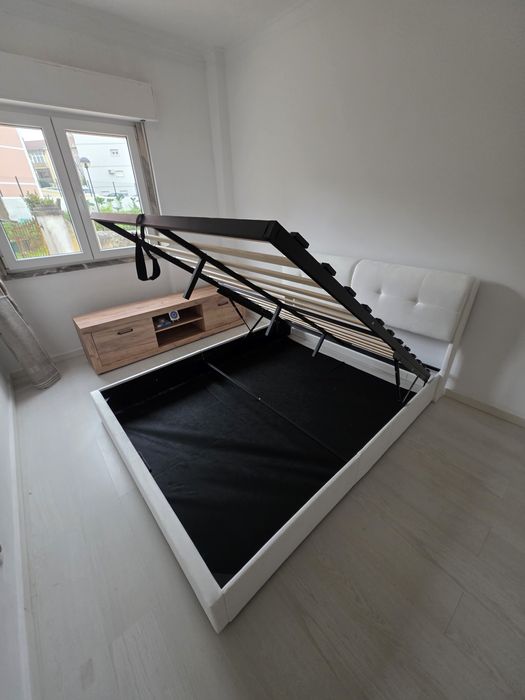 Cama com arrumação 160x200 – branca, nova (nunca usada)