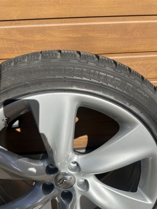 Колеса в зборі Infiniti