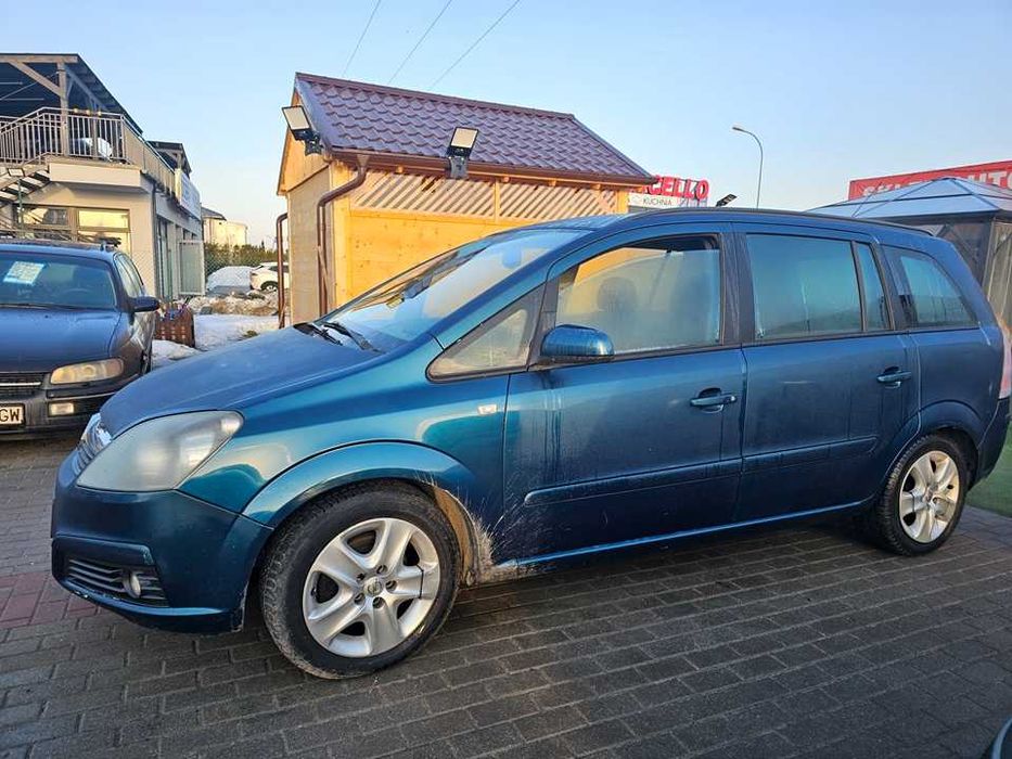 Opel Zafira 7osobowy/1.8benzyna gaz/PT do lipca/2007r/140KM/manual
