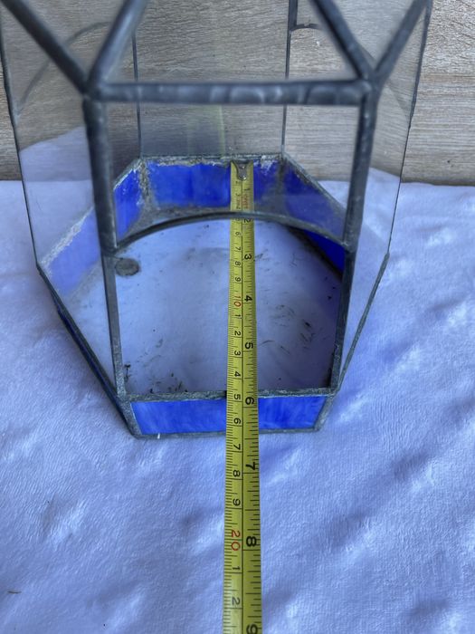 witrażowe terrarium ze szklanymi ściankami