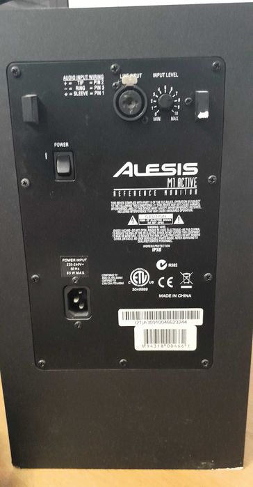 ALESIS M1 Active MK2 Monitory aktywne studyjne
