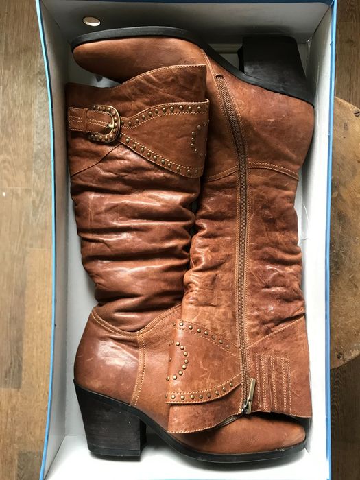 Зимние женские сапоги р.38