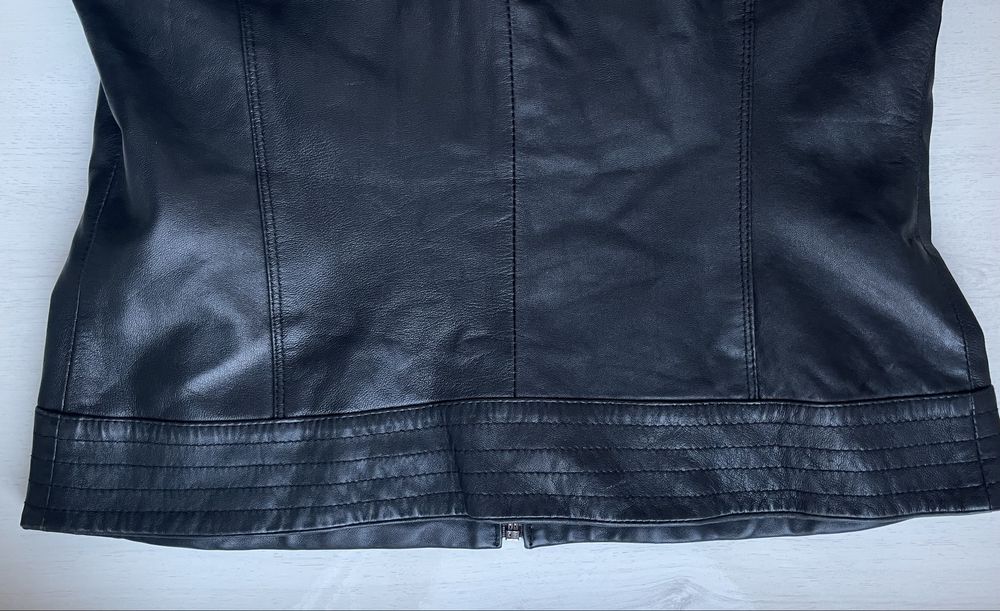 Шкіряна куртка Armando Gomes ( італія)