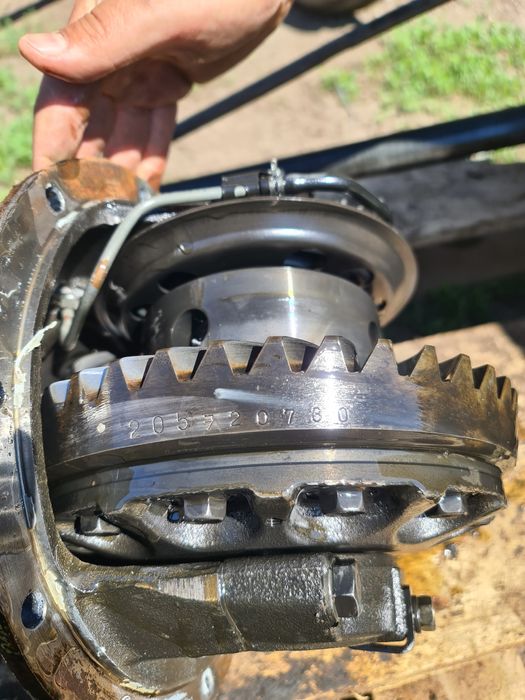 Задній редуктор Mitsubishi L200