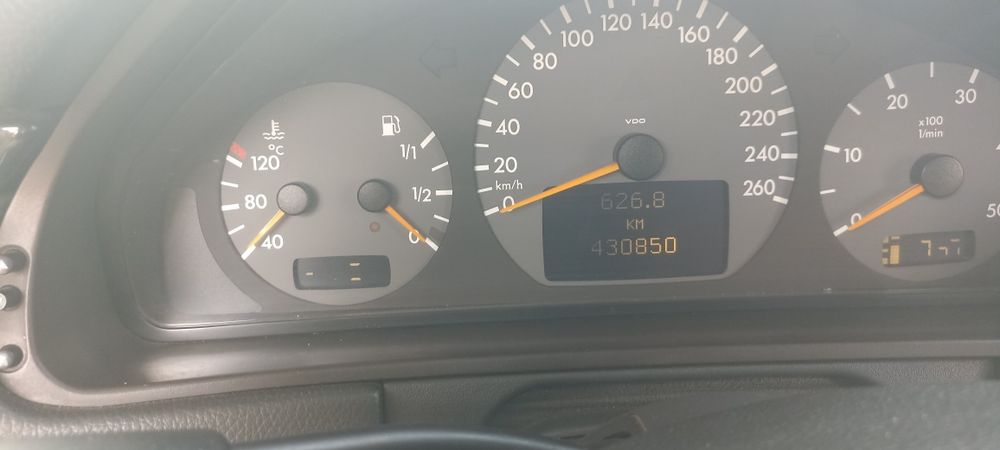 продам mercedes.