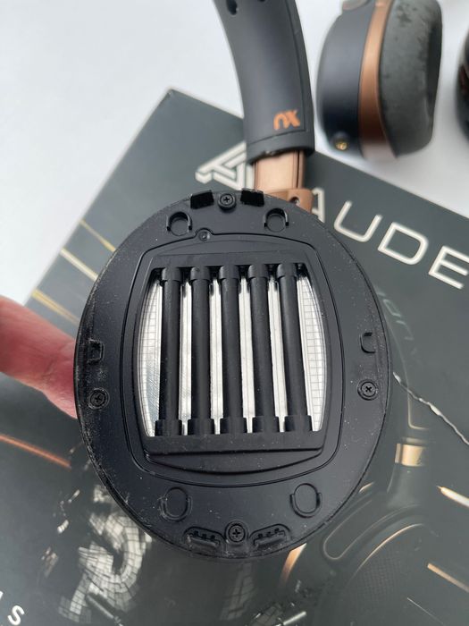 audeze mobius - купити аудіотехніку - Ціна на OLX.ua