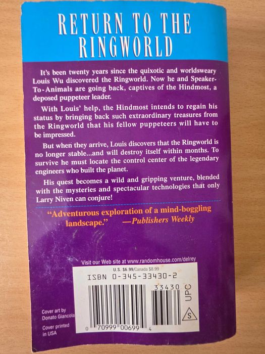 Livro de ficção científica "The Ringworld Engeneers" de Larry Niven