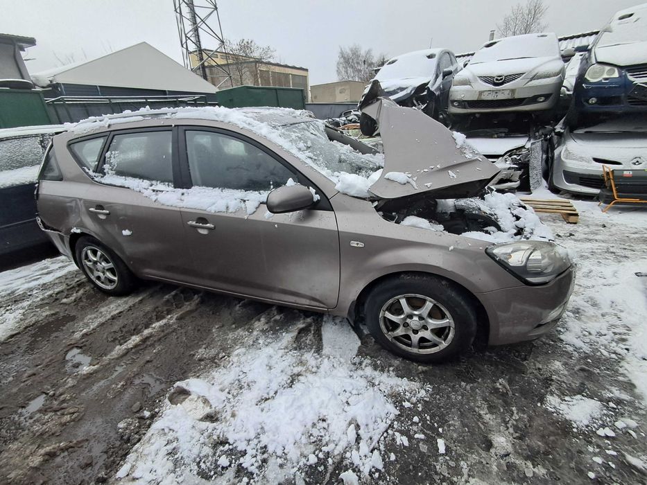 2010 Kia Ceed I 1.6 16V G4FC 126 KM Silnik Skrzynia Części