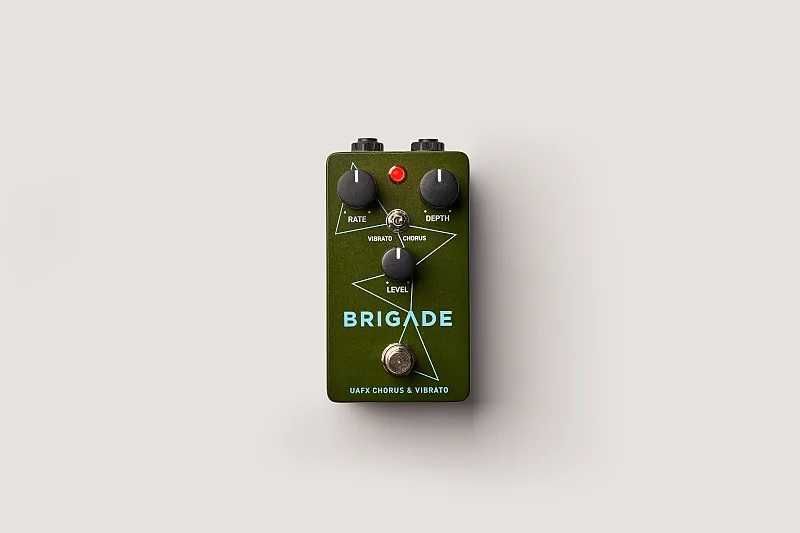 Теплі знижки -20% Новий Universal Audio Brigade Chorus & Vibrato
