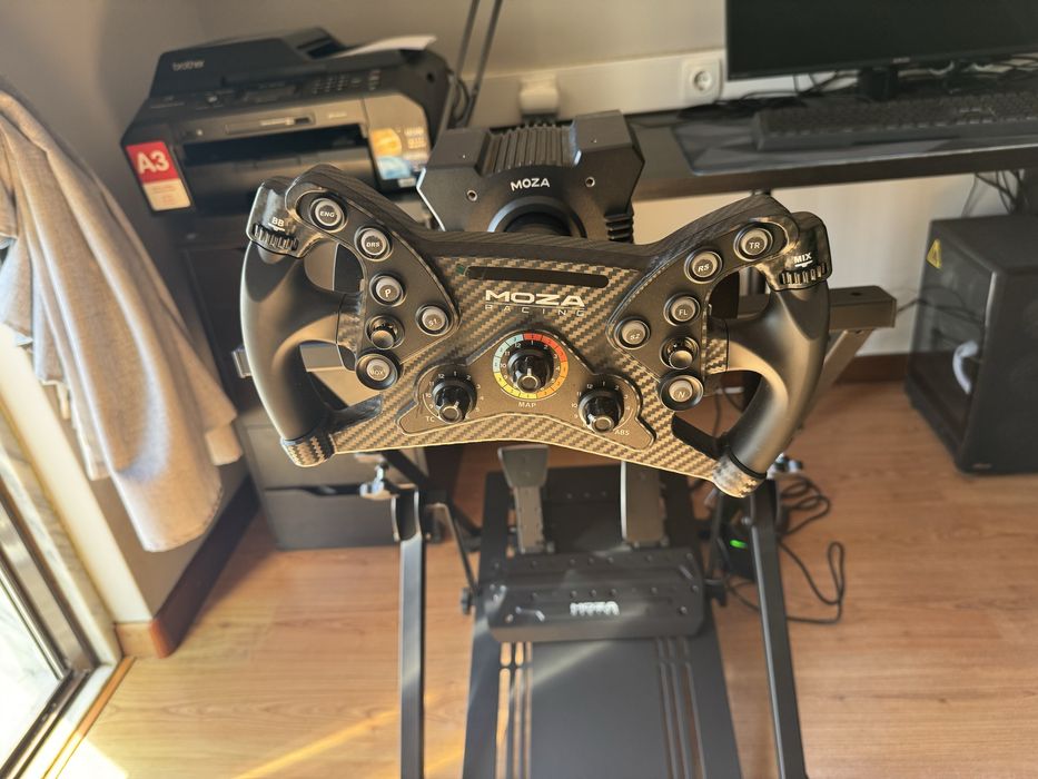 Setup simracing da Moza