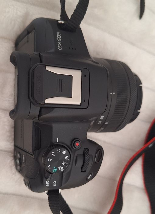 Aparat fotograficzny Canon EOS R50