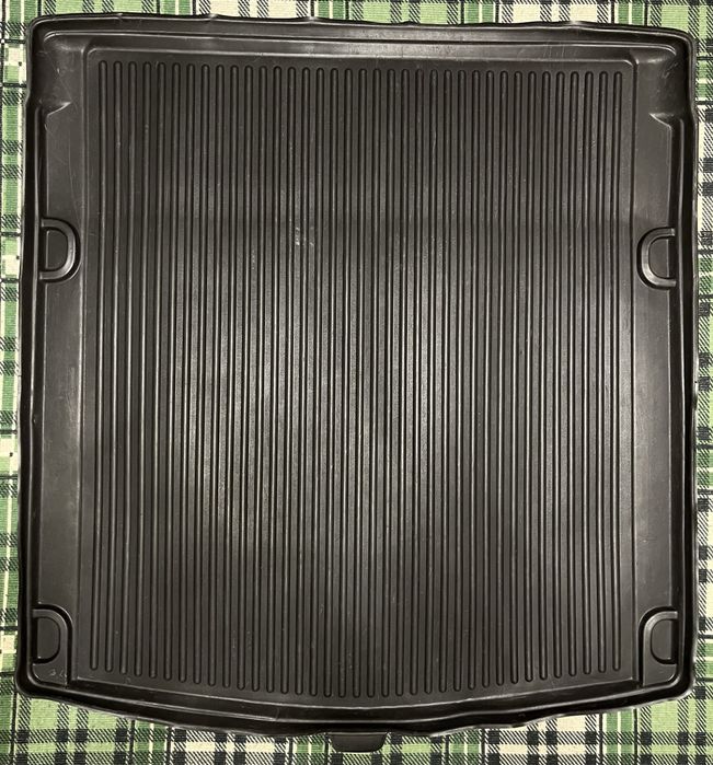 Audi A4, A5, S4, S5, RS5 В8 ауд Оригінал килимки (коврики) багажника