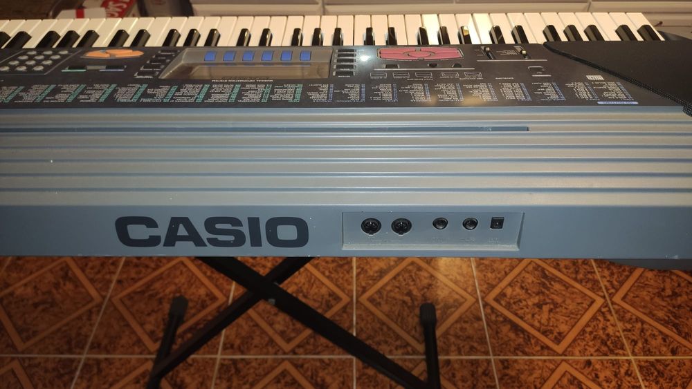 Teclado Casio WK-1200