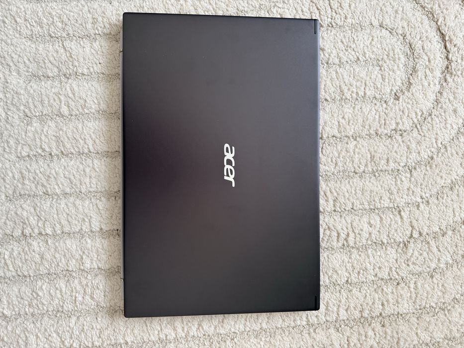 Laptop Acer 15.6 cala