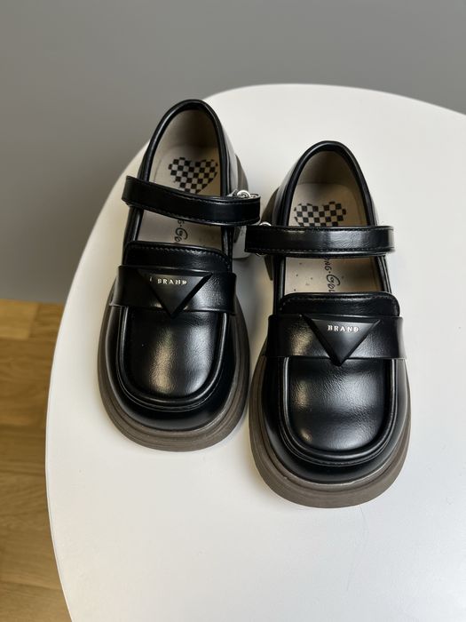 Туфлі для дівчаток 26,28р