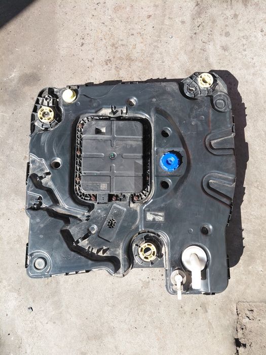 Zbiornik Adblue pompa AdBlue 9810883580 opel citroen