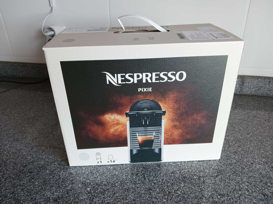 Nespresso PIXIE - NOVA