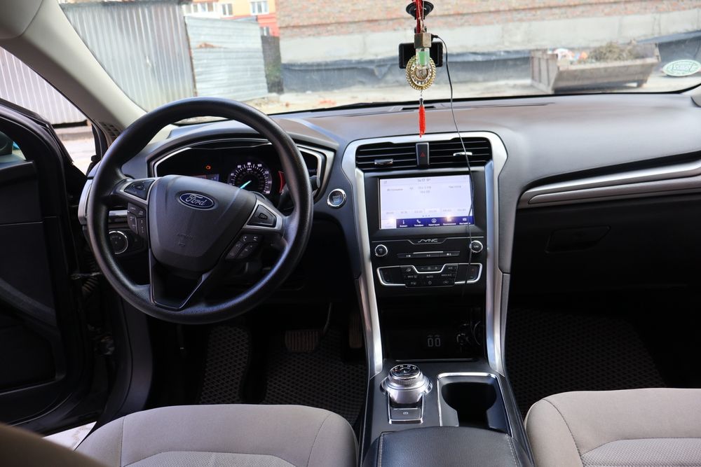 Продам форд fusion 2019р.