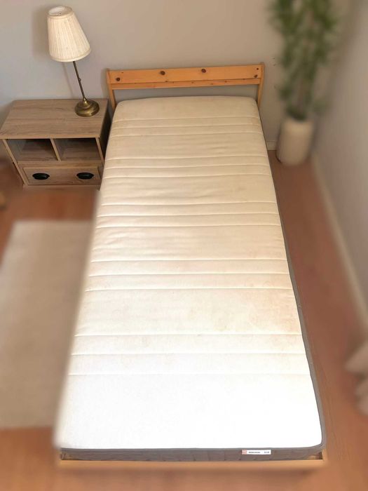 Cama solteira com colchao ortopedica