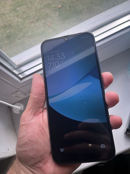 Продам Xiaomi redmi 15c 8/256