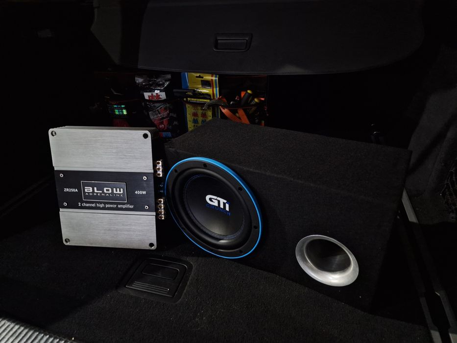Cruch GTI 200 + Wzmacniacz Blow Skrzynia basowa subwoofer tuba Głośnik 20 cm  200 Wat Rms Car Audio.