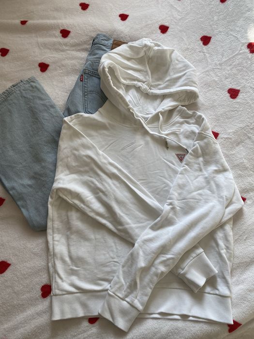 Худи ,кофта с капюшоном Guess