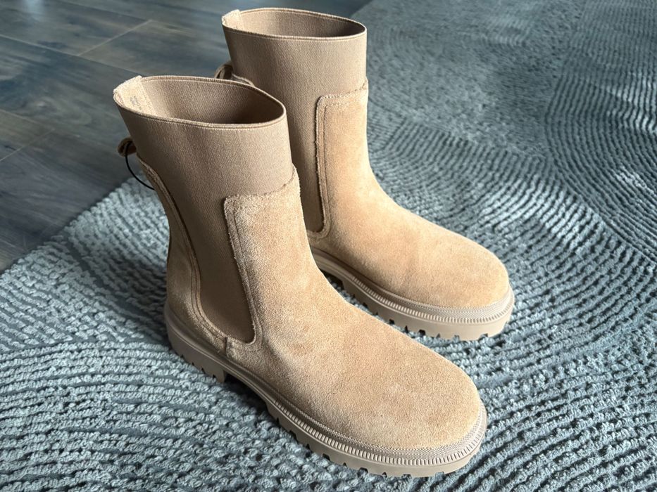 Botki sztyblety buty zamszowe Reserved 38