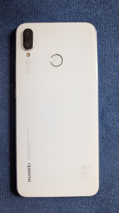 Huawei P Smart+ 4/64GB білий, робочий, з коробкою