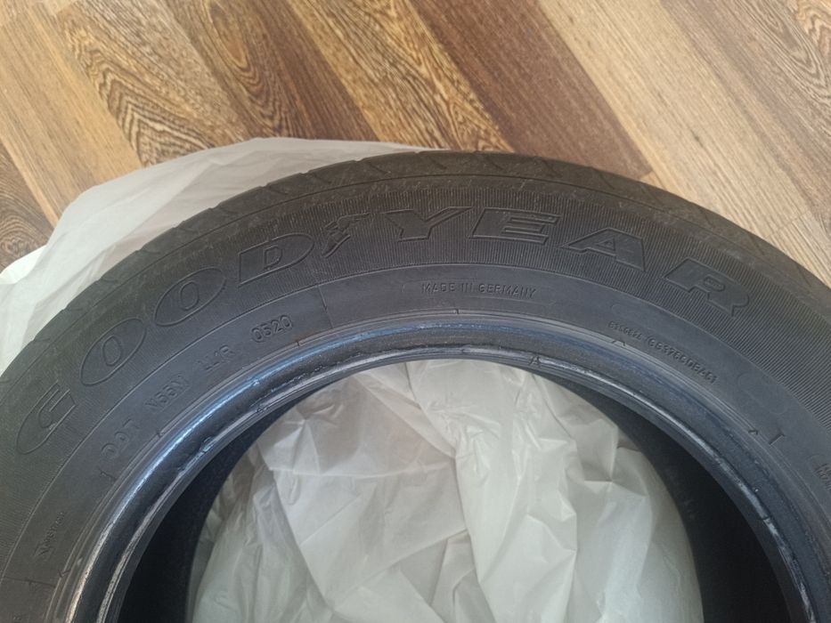 Літні шини Goodyear EfficientGrip 215/60 R16 95H (Germany, 2020)