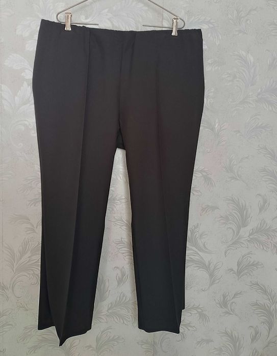 р 22/ євро 50 / 56-58 чорні штани штани прямі стрейчеві Bonmarche